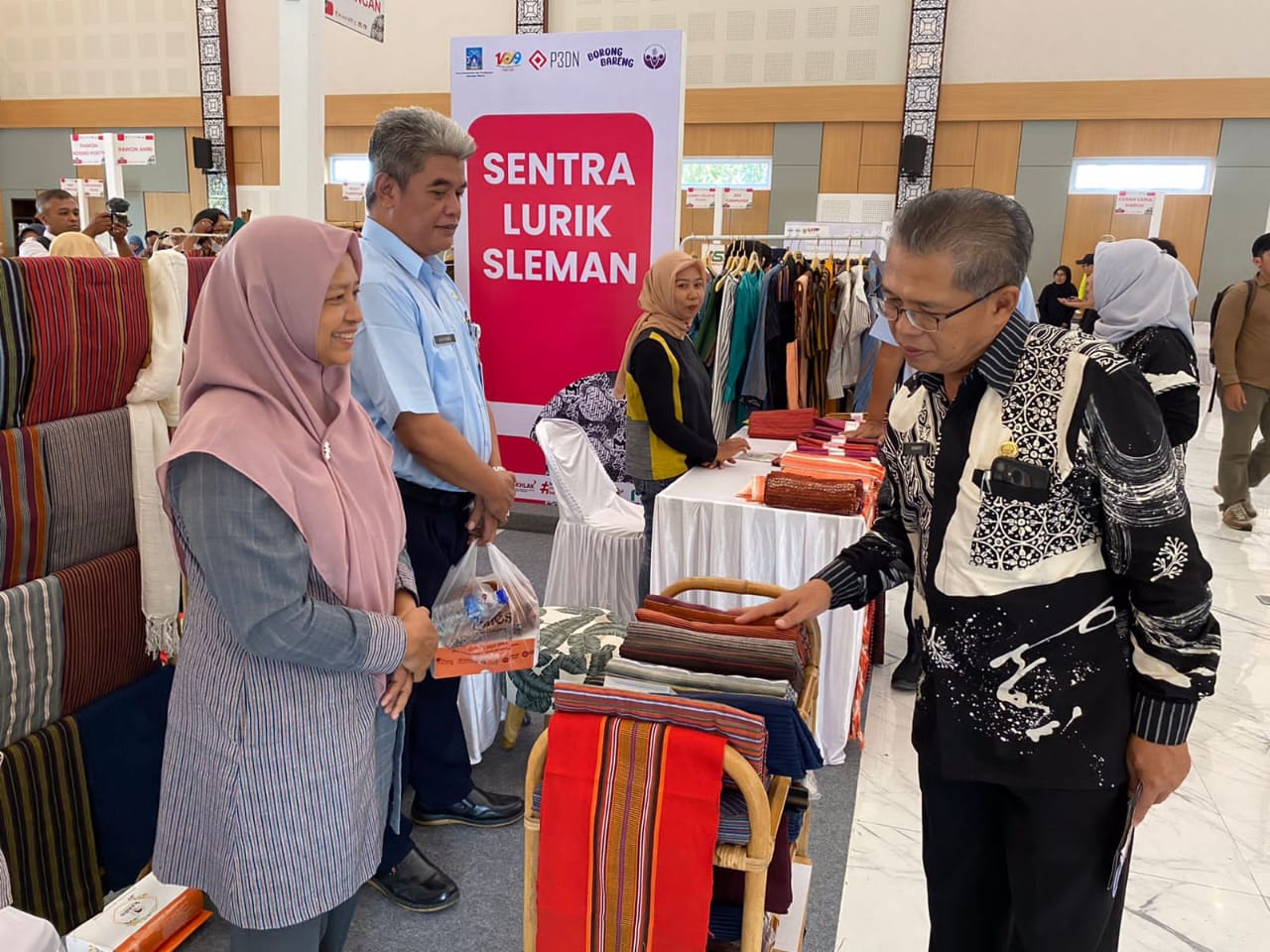 Borong Produk Lokal Sleman, 46 UMKM Ramaikan Gebyar Potensi Unggulan di Godean