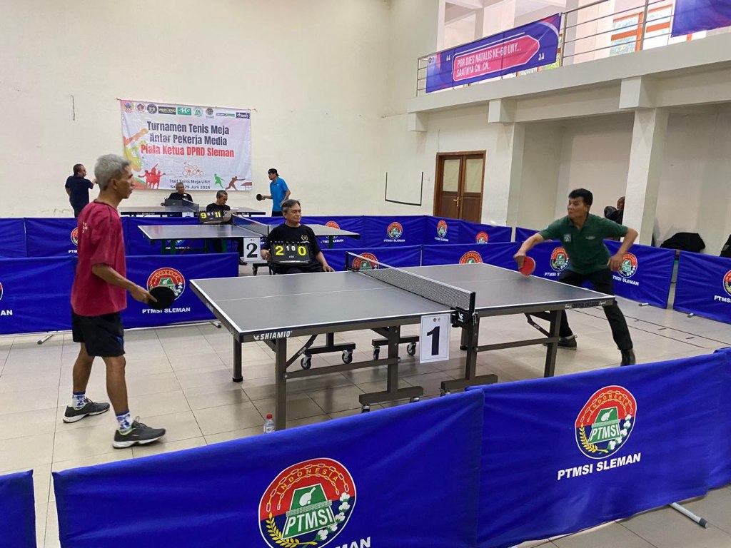 PWI Sleman Gelar Turnamen Tenis Meja Piala Ketua DPRD Sleman