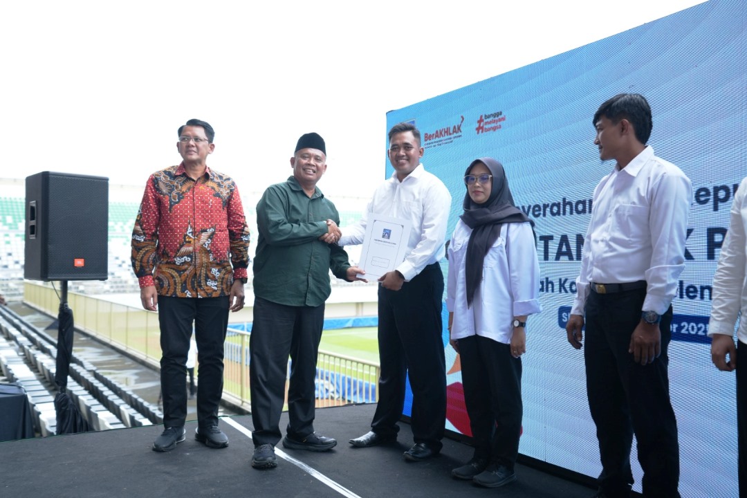 Pemkab Sleman Serahkan 3.513 SK PPPK Paruh Waktu, Bupati Harda Tekankan Pelayanan Optimal