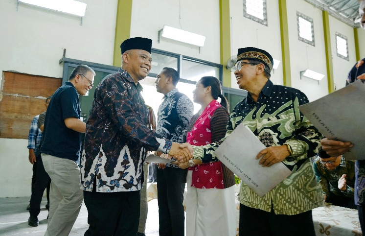 GKR Mangkubumi Serahkan Serat Kekancingan Sultan Ground Blimbingsari Sleman