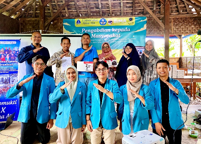 UMKM Jogomukti Dapat Dukungan Teknologi dari Universitas Alma Ata