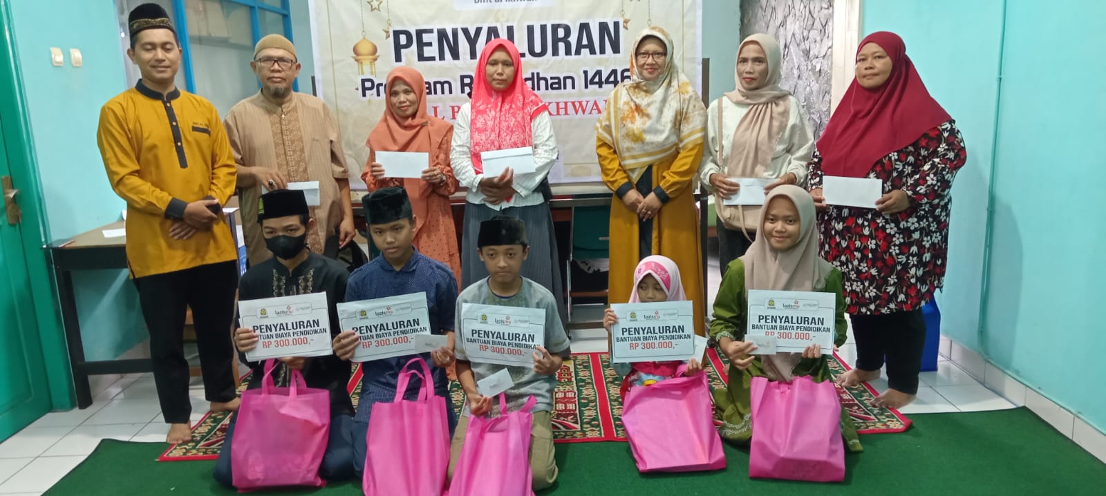 TPA Al Mujahidin Karangasem dan KL Lazismu Al Ikhwan Salurkan ZIS untuk Santri Yatim dan Dhuafa