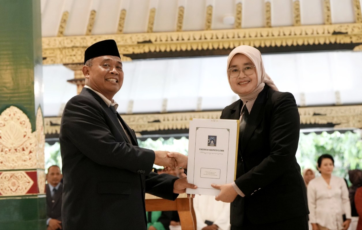 Pelantikan 190 Pejabat Sleman, Bupati Tekankan Integritas dan Meritokrasi