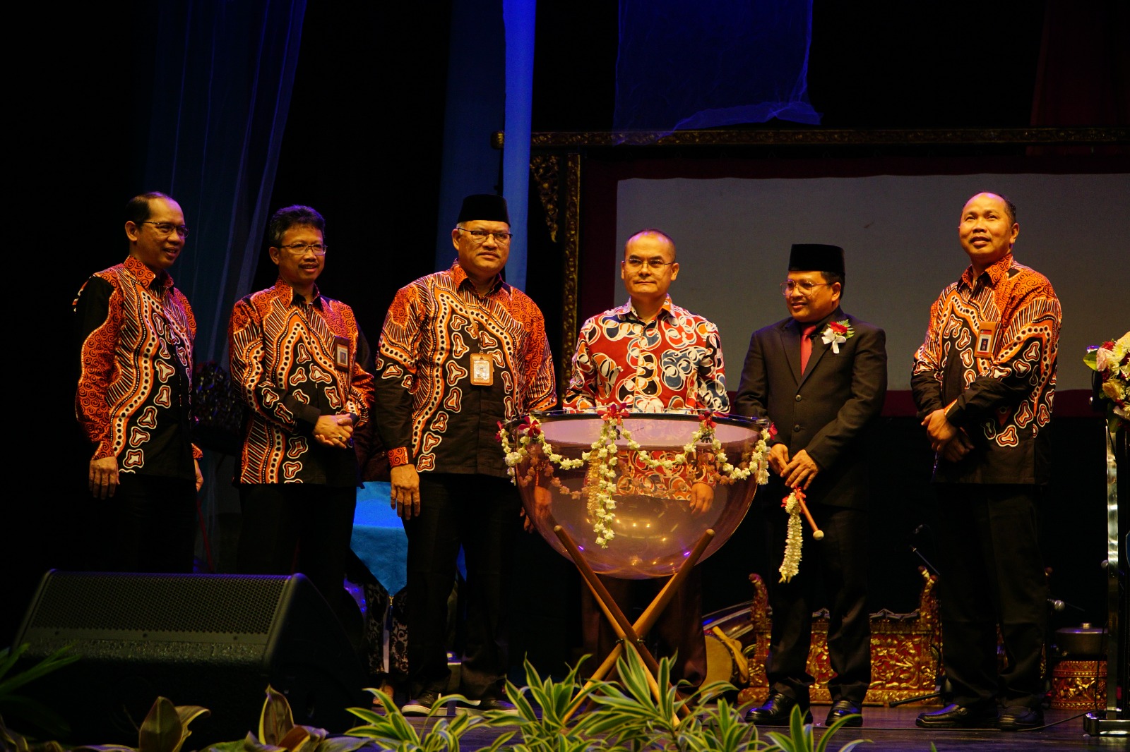 Gelar Karya Tutup Program Upskilling dan Reskilling Guru Vokasi 2025