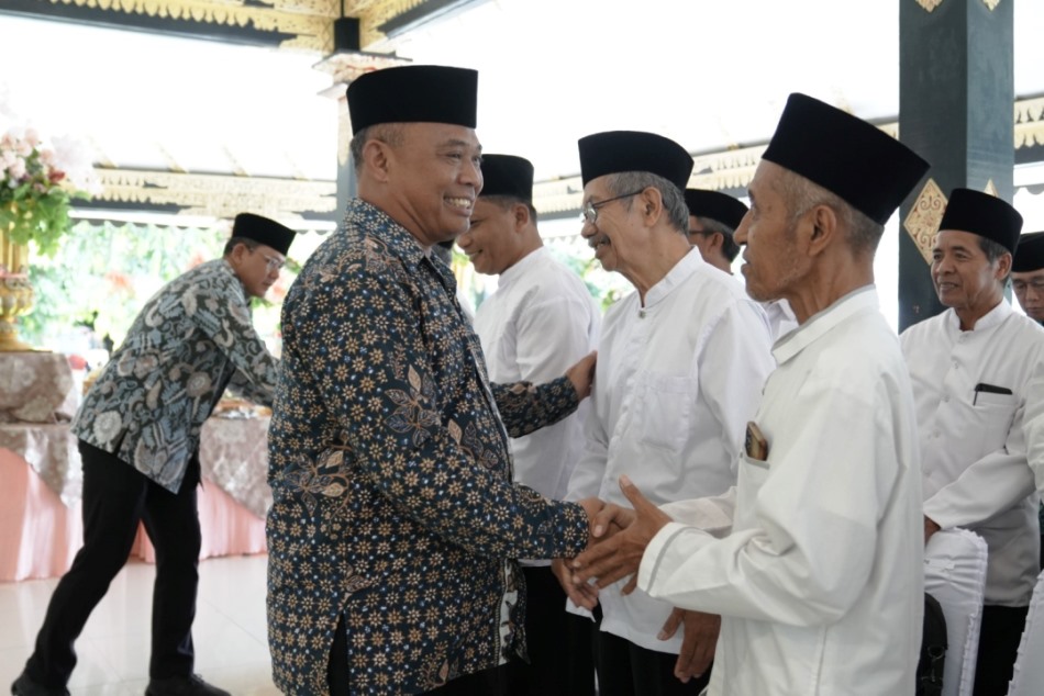 Bupati Sleman Kukuhkan Pengurus LPTQ dan Forum Rois 2025–2030, Dorong Islam Sejuk dan Kerukunan Umat